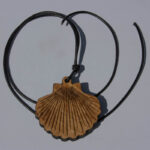 Halsband Jakobsmuschel Olivenholz
