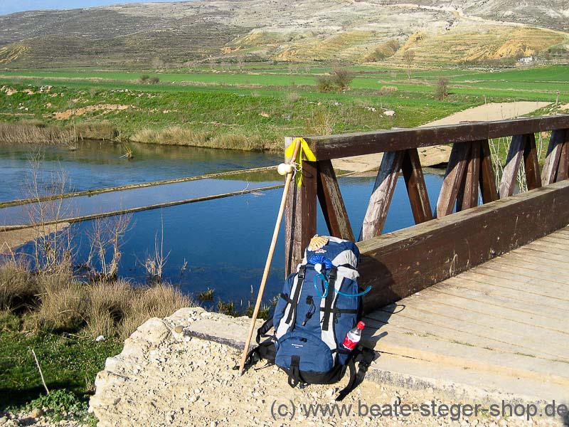 Die Muschel ist das Kennzeichen der Jakobspilger und wurde im Mittelalter auf dem Nachhauseweg getragen.