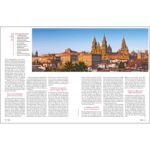 Doppelseite zur Ankunft in Santiago mit großem Bild der Kathedrale und viel Text.